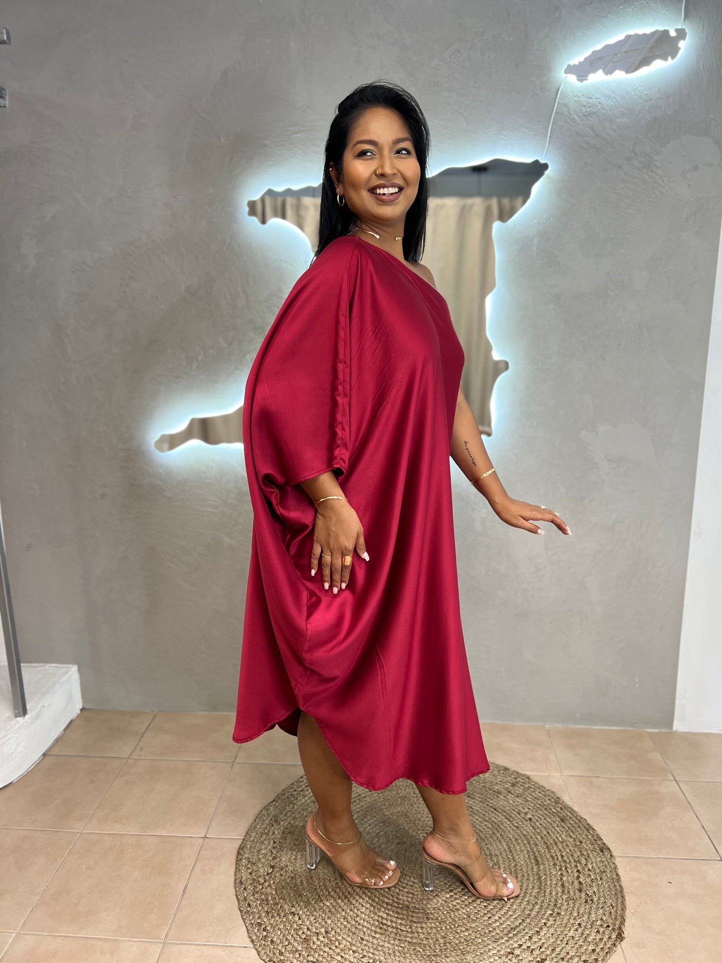 ADRIANA ONE SHOULDER KAFTAN MIDI