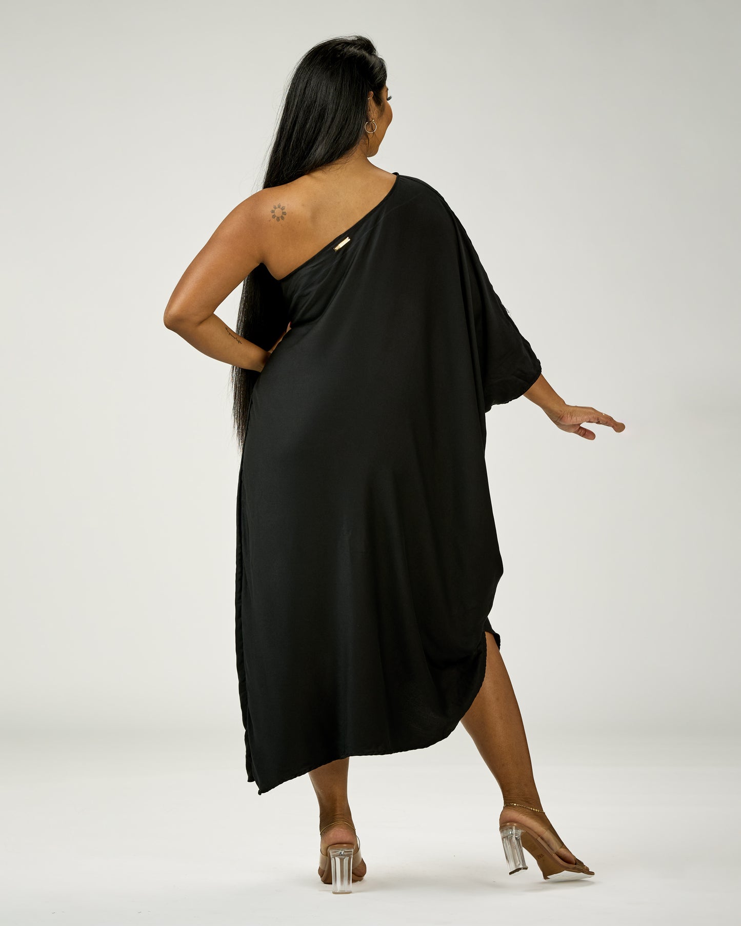 ADRIANA ONE SHOULDER KAFTAN MIDI