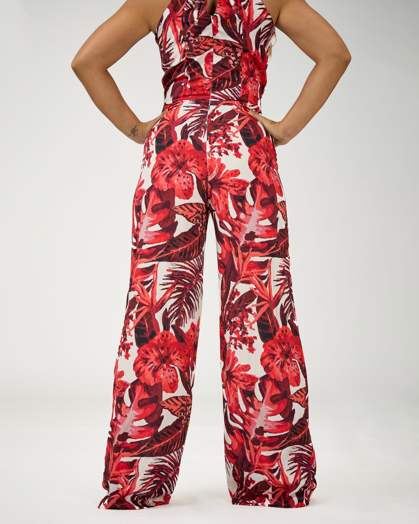 GABRIELA WIDE LEG JUMPSUIT (CLOSE BACK)