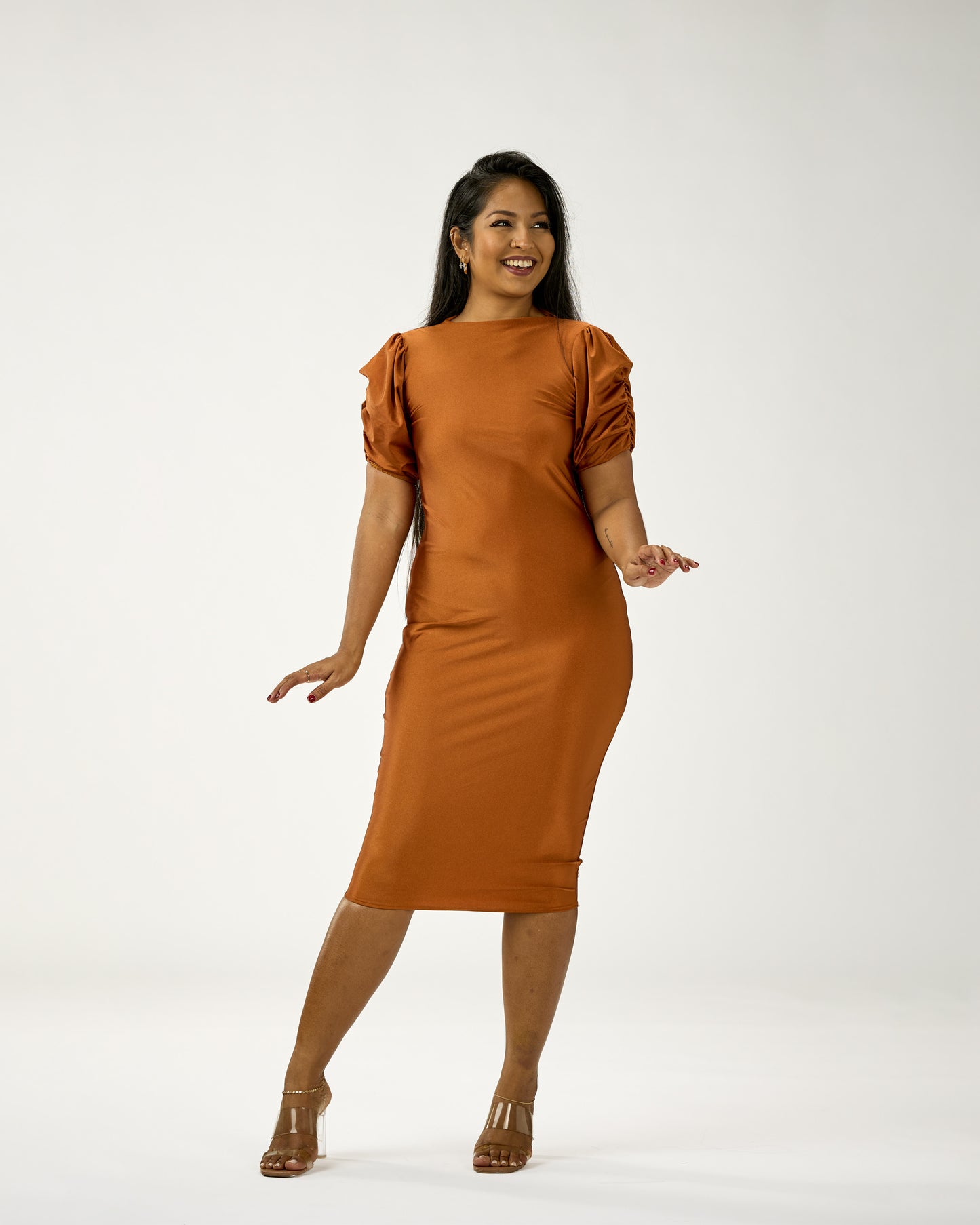 MADRID BELLOW KNEE DRESS SHORT PUFFY SLEEVES